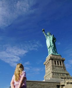 Von Wurzeln, die fehlen, und Flügeln, die wachsen: Mein Jahr 2025